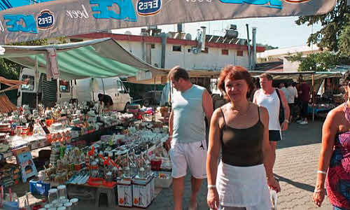 Рынок в городе Кемер