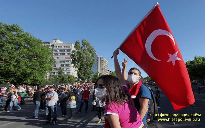 Беспорядки в Турции 2 июня 2016