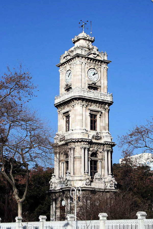карта  Часовая башня Долмабахче в Стамбуле