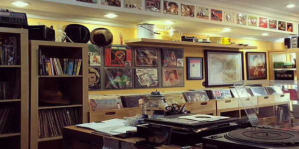  Vintage Records купить виниловые пластинки в Стамбуле