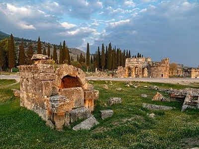 Руины Хиераполис в Турции