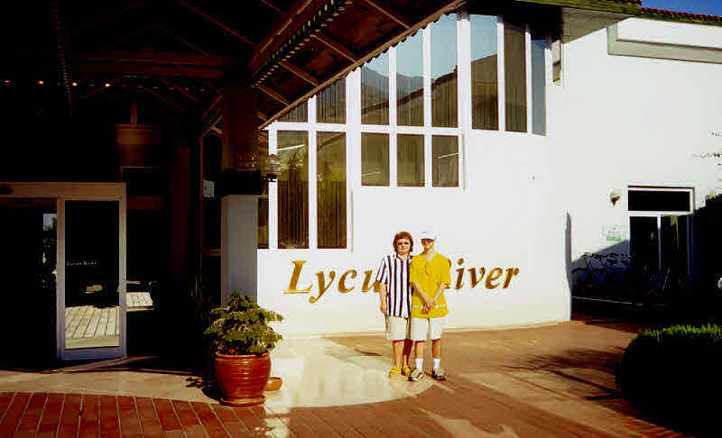 Hotel Lycos River