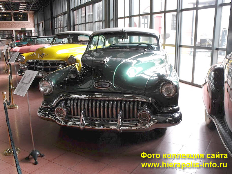 Экспонат музея атомобилей