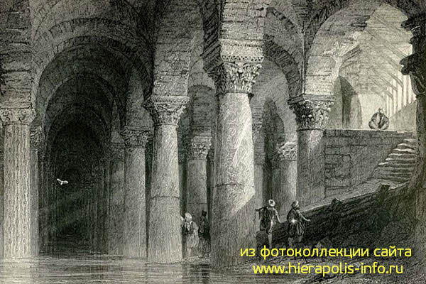 Картина базилика цистерна в древнем Истанбуле