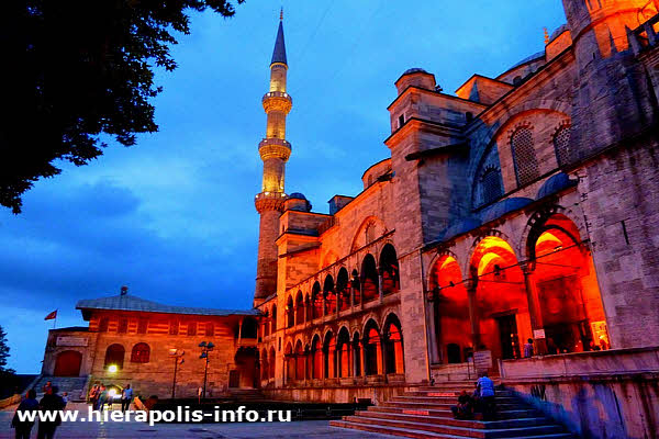 Мечеть Султанахмед или Голубая мечеть